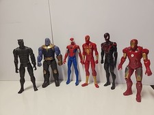 Lote de 6 figuras de acción Hasbro Marvel Spider-Man 12" Thanos Ironman Panther negras