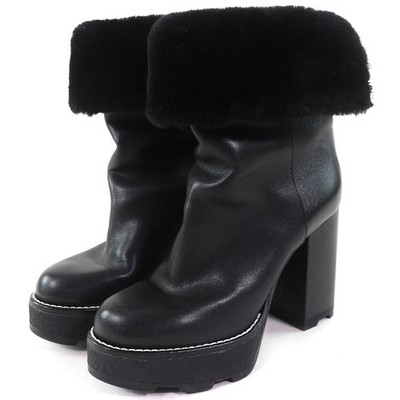 Great LOUIS VUITTON short boots LV logo Metal back zip leather shearling Women
