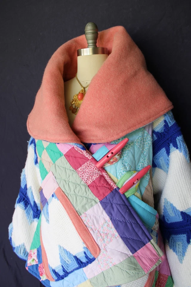 Abuela artesanal cuadrada edredón manta chaqueta capa azteca poncho kimono Free People Foto 3 de 4