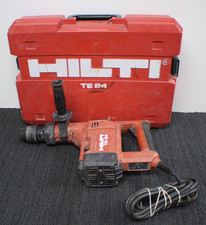 Hilti TE24 - 115V Corded Rotary HAMMER DRILL - W/Hard Shell Case.