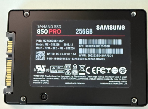 256GB Samsung 850 PRO 2,5" SATA3 6Gbps - Solid State Drive SSD 057