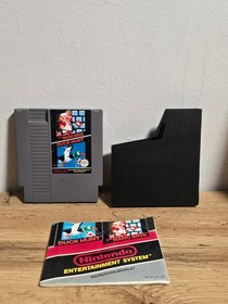 Nintendo Entertainment System NES Action Set with Duck Hunt/Mario Games - Boxed