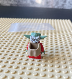 LEGO Star Wars Santa Yoda minifigure sw0358 2011 Advent Calendar 7958 FAST SHIP!