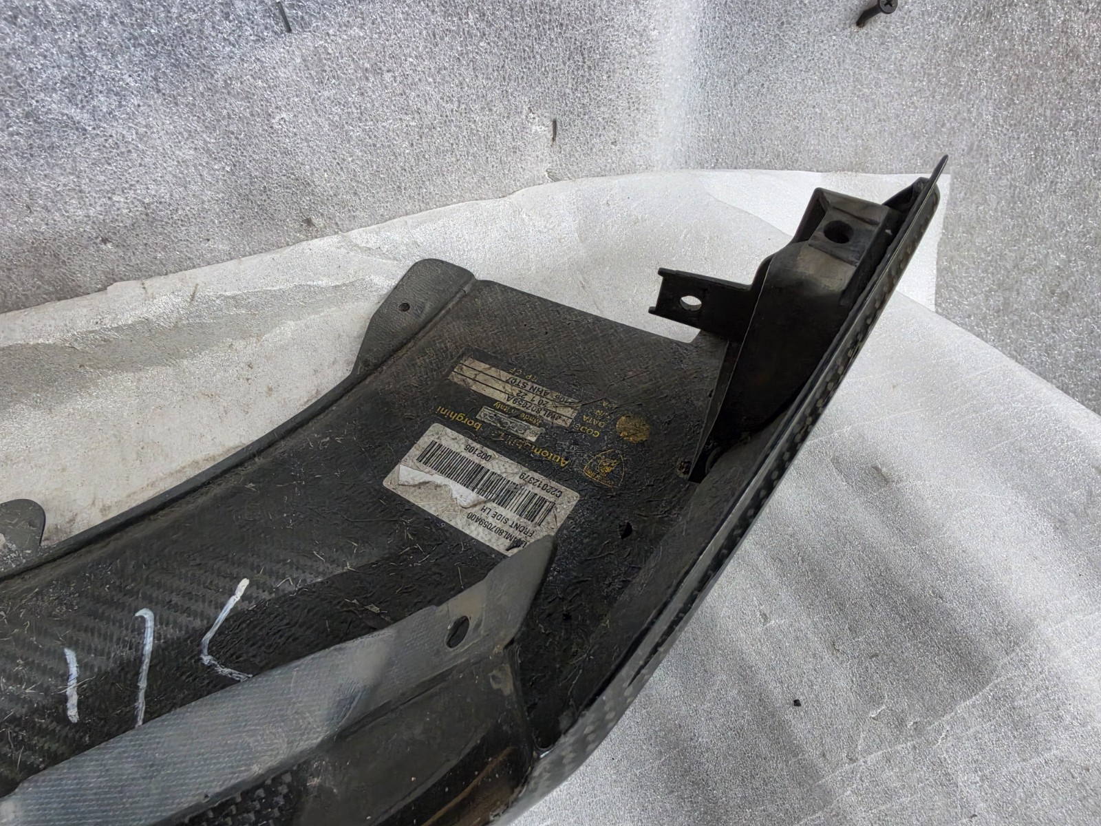 Lamborghini Urus Front Left Section