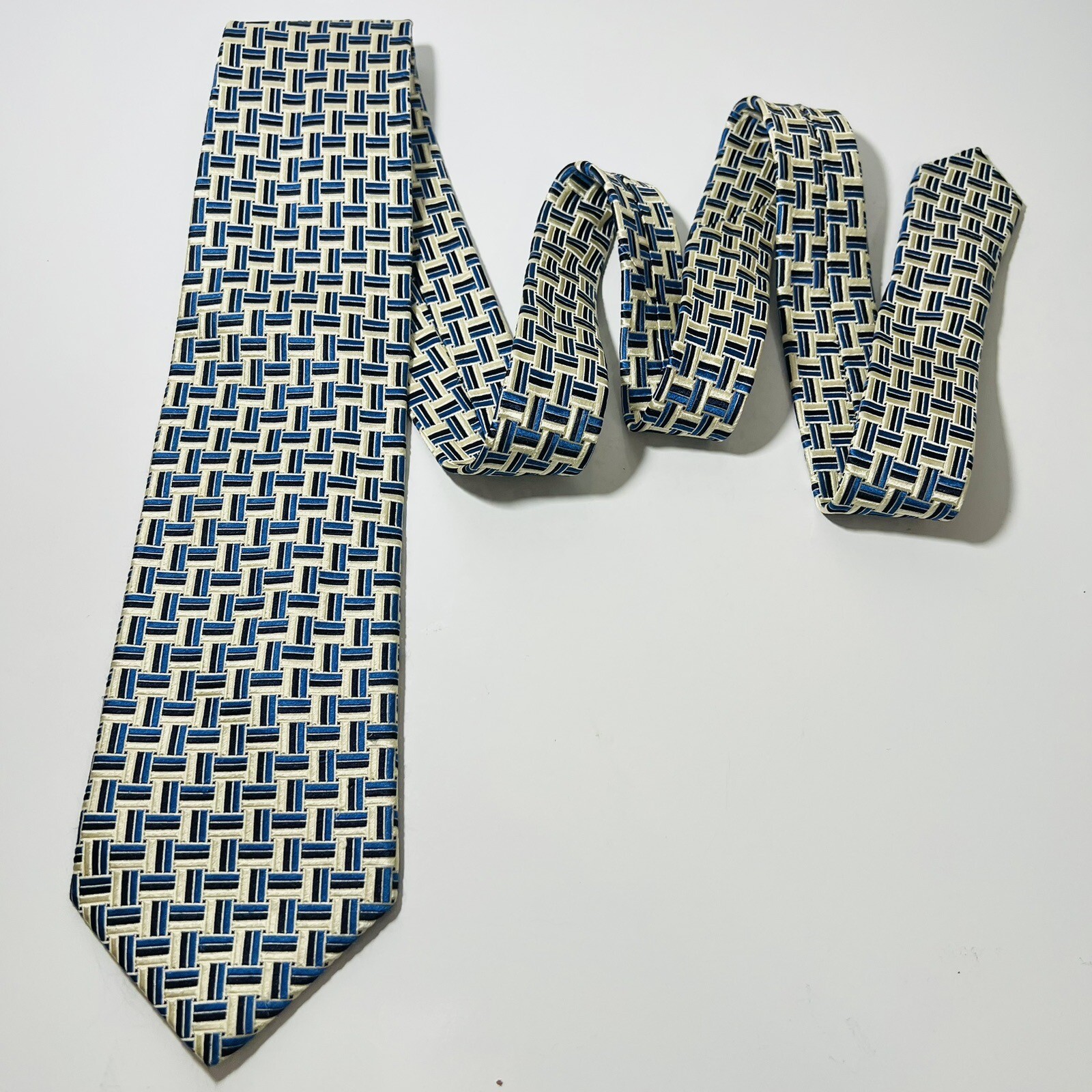 Georgia Southern Eagles Repp Stripe Necktie - NCAA - JAVI Sports