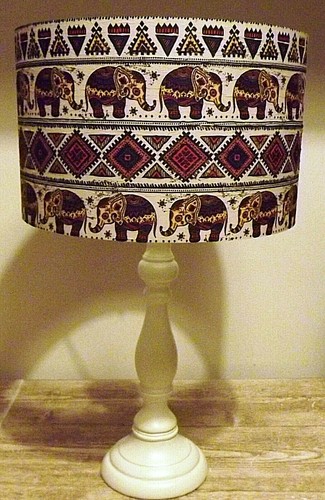 Pantalla de elefante africano, sombra de luz, retro, tribal, regalo gratis del festival - Imagen 3 de 4