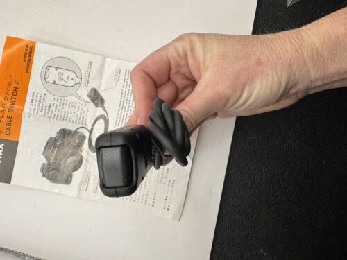 Pentax Cable Switch Type F Remote Shutter Release - UNTESTED S9 - Picture 2 of 2