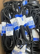 V-RIBBED 2470 MM SERPENTINE BELT CHEVY FORD GM GMC 88986814 GENUINE OEM NEW