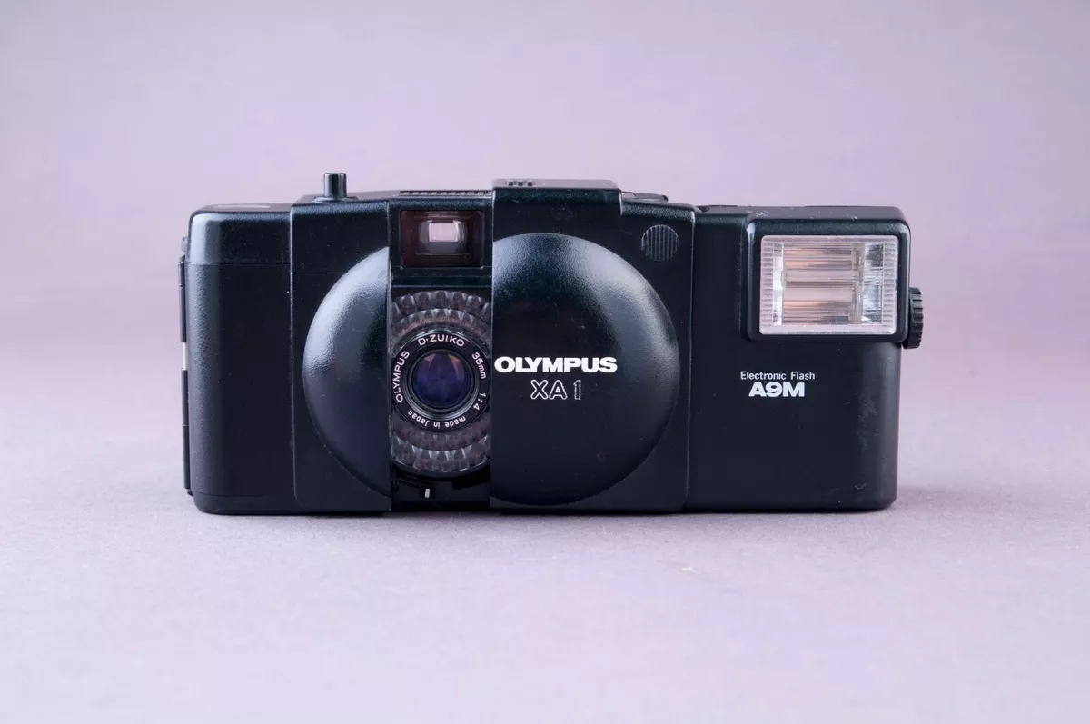 olympus xa1 flash