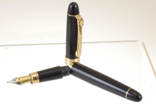 MINKA FOUNTAIN PEN WITH IRIDIUM NIB - GERMANY - NEAR MINT CONDITION -5499E - Picture 6 of 6