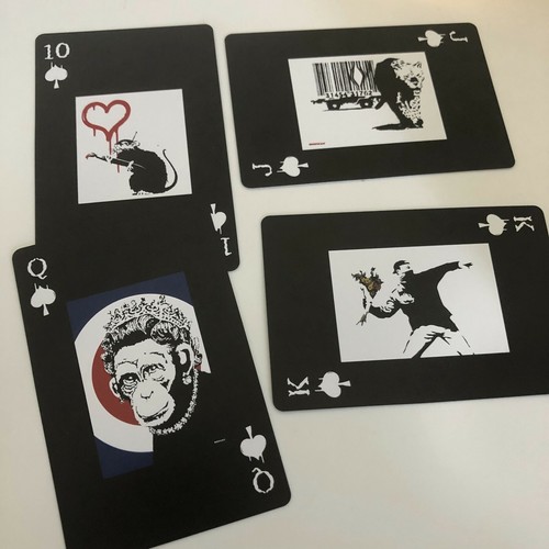Mazo de cartas de exhibición japonesa de Banksy Genius or Vandal - Imagen 6 de 8