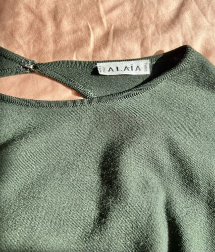 Vintage Azzedine Alaia Dark Green Pleated Knit Dress Circa 1990’s *As-Is* - 第 14/16 張圖片
