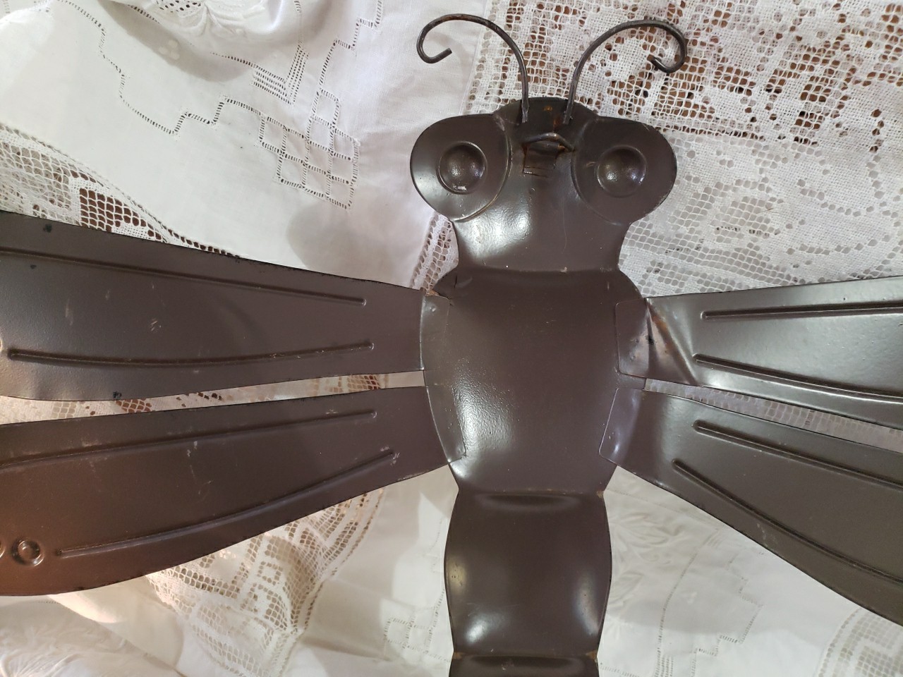 Large Decorative Metak Dragonfly.  Great For Outdoor Decor 16"x20"