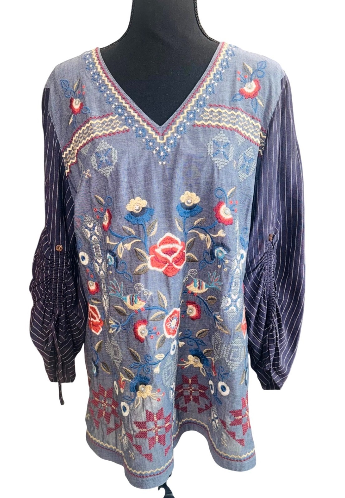 John Mark Workshop Chambray Peasant Top Grey L Em… - image 1