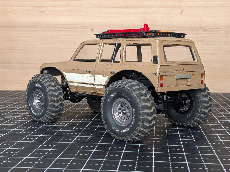 Axial SCX24 1/24 Toyota Land Cruiser 132-137mm C10 Deadbolt RC Crawler Truck - Image 3 of 4