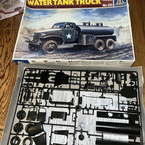 JM870 Italeri #201 1:35 Water Tank Truck - - Sealed Kit