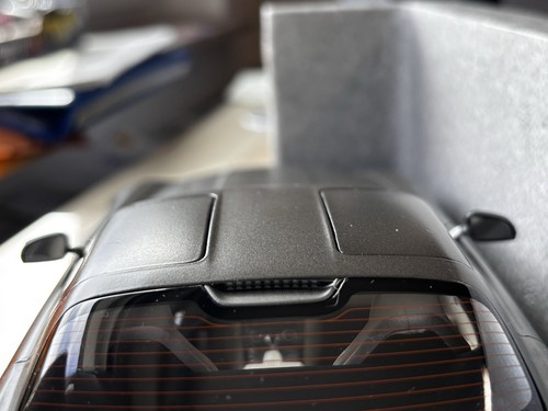 Minichamps Mercedes SLS AMG Coupe 1:18 Grau OVP - Imagen 10 de 15