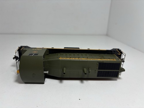 LIFE LIKE HO SCALE GRAND TRUNK WESTERN BO-BO DIESEL SWITCHER DC BOXED - Picture 7 of 9