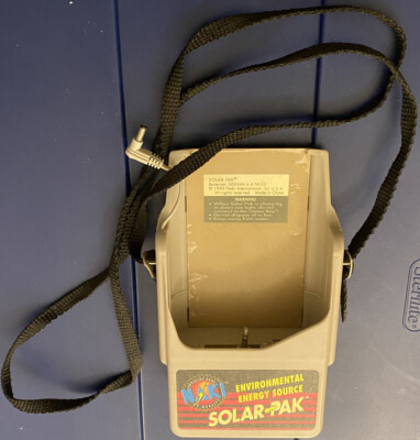 Naki Solar Pak Nintendo Gameboy Solar Charger Rechargeable Battery Pack by Noki