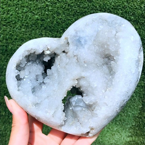 1669G Natural celestite Quartz Heart Crystal Mineral specimen Healing - Picture 11 of 12