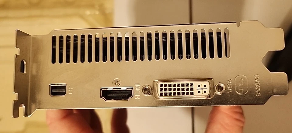 EVG3 Radeon HD 6790 - Image 3 of 3