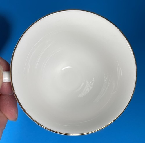 Tazza da tè e piattino Queen Ann di Ridgeway Potteries bordo blu Inghilterra osso Cina - Foto 6 di 11
