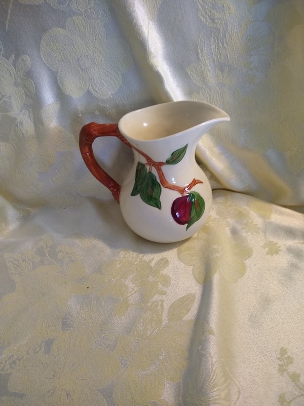 Franciscan Apple Pitcher California 28 oz  California USA See Other Listings