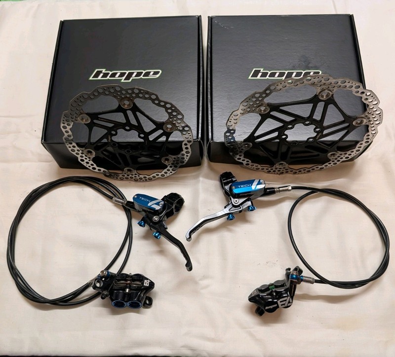 Hope Tech 4 E4 Brake Set Front Rear with Black Hoses, Black / Blue Inc Rotors
