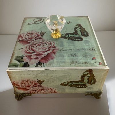  Butterflies And Floral Beveled Glass Trinket Dresser Box Brass Foot 4x4  
