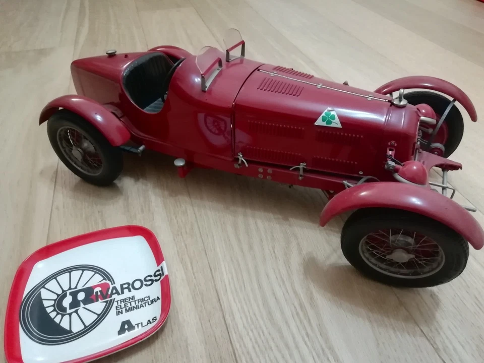 Rivarossi Pocher scala 1:8 Alfa Romeo 8C 2300 Monza 1931-34 - Immagine 2 di 4