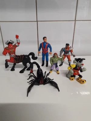 lot de figurines des années 1993-1998-2000 - Photo 1/4