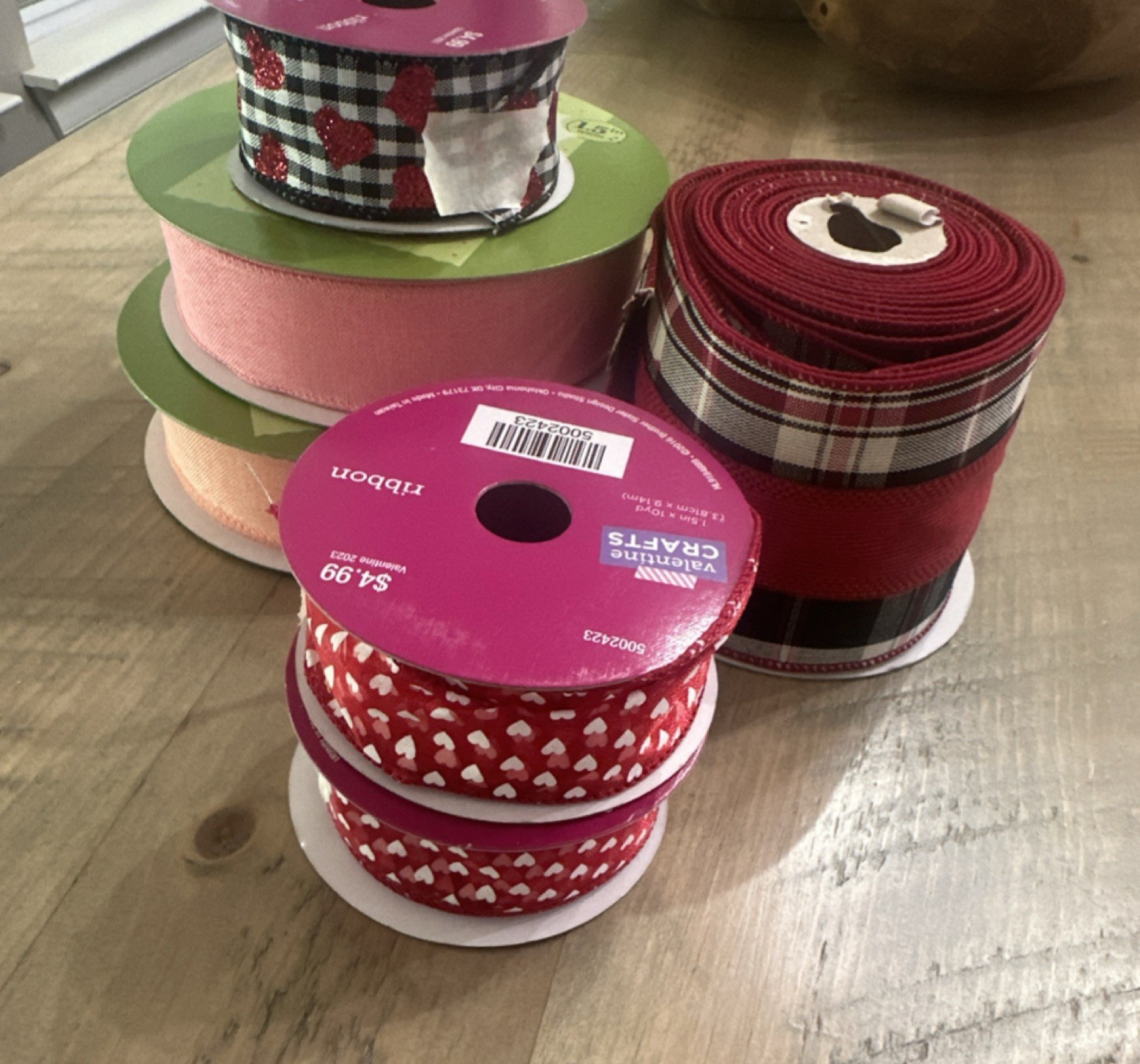 Lot of assorted ribbons