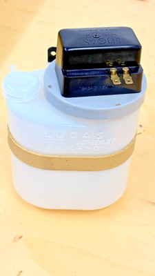 #ad LAMBORGHINI MIURA WATER ELECTRONIC WATER JET WINDSCREEN WASHER BOTTLE quot; LUCASquot; EUR 539.07