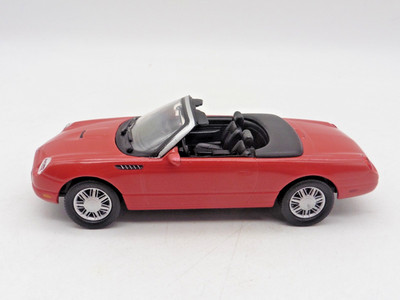 1:43  Schuco    /    Ford Thunderbird 2003