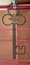 Black metal Keeper of The Keys Vintage Wall Decor 5 hooks for keys etc.