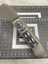 1995 1999 Suburban Tahoe Yukon 4 Door Driver Master Power Window Switch w/ Bezel