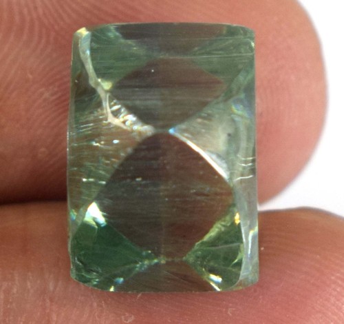 Loose CVD Diamond Fancy Green 13.80 Ct/13 mm VVS1 Clarity Certified Rare Facet - Picture 4 of 7