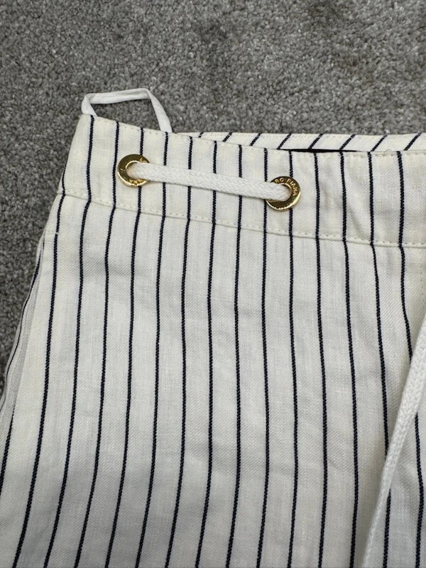 Pantalones Cortos Loro Piana de Lino para Mujer 28 Rayas Blanco Negro Dorado Ojales Cordón Foto 2 de 4
