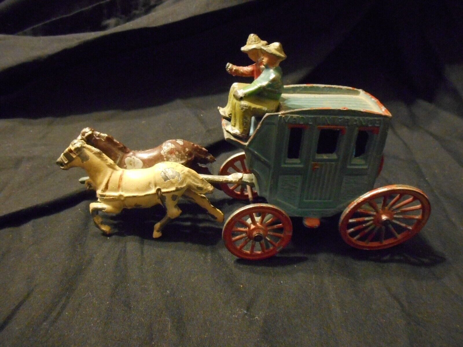 Picture 1 of 8
