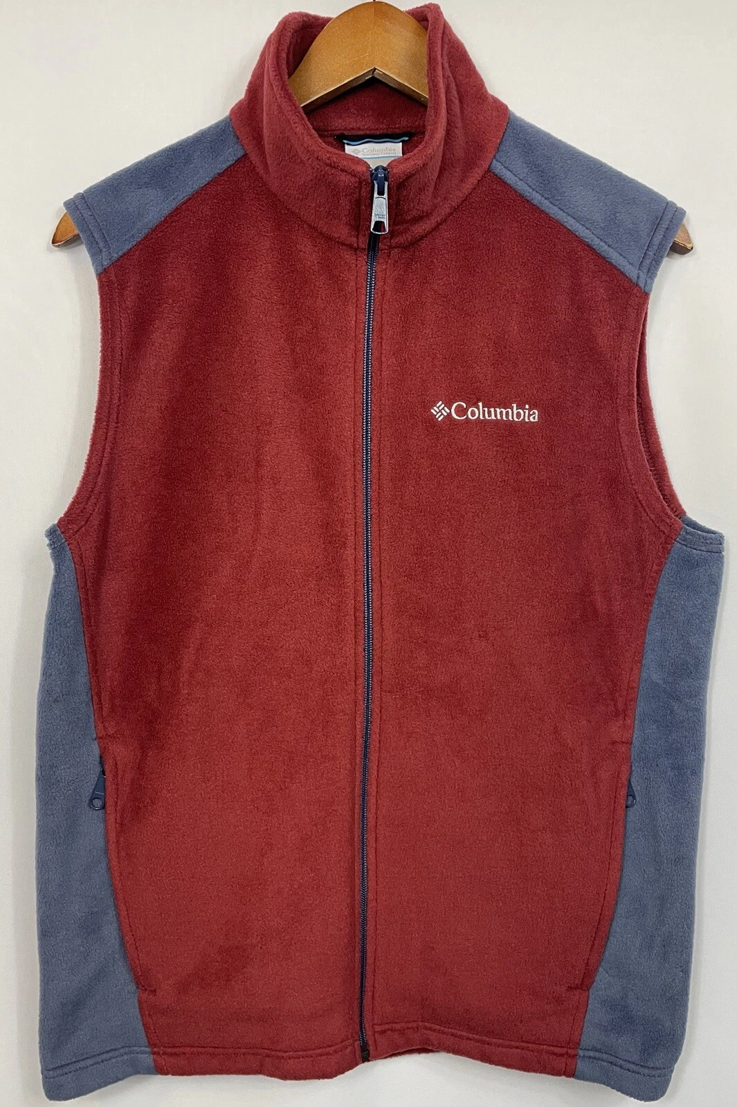 Columbia Steens Mountain Men's Small Red & Blue Fleece Full Zip Vest NWT
