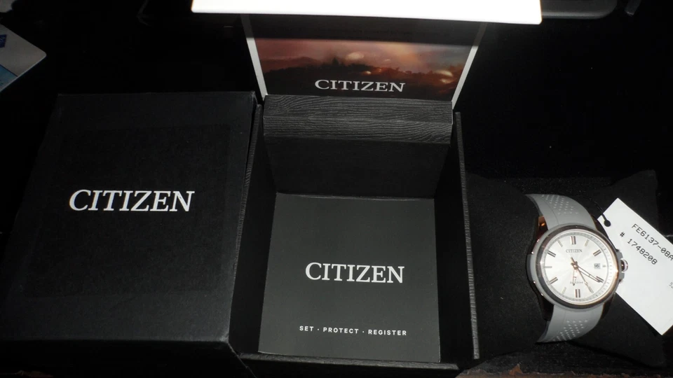 Reloj de cuarzo para mujer Citizen FE6137-08A Weekender tono oro rosa acero inoxidable Foto 4 de 4