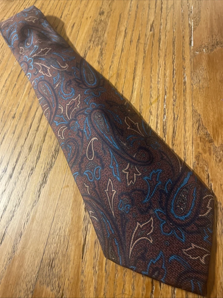 Corbata vintage usada en excelente estado Louis of Boston seda cachemira hecha a mano en Japón Foto 2 de 4