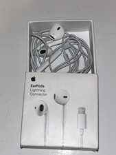EarPods with Lightning Connector Wired In Ear White