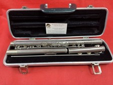 Bundy Brand Flute With Hard Case