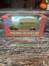 ERTL Collectibles Pabst Blue Ribbon 1938 Delivery Van Die Cast Bank NIP