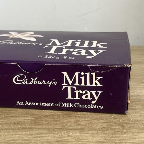 Vintage Cadburys Milk Tray Chocolate Box Empty Tv Prop Display Purple - Photo 10/14