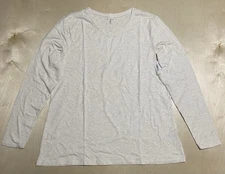 Amazon Essentials Women’s Size 2XL Long Sleeve Crewneck T-Shirt in Cream Color