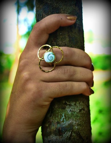 Sea Shell Ring Shiva Eye Brass Abalone Hammered Round Ocean Women Exotic Tribal - Picture 31 of 34