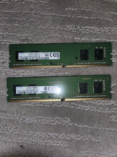 Samsung 16GB (2 x 8GB) PC4-25600 (DDR4-3200) Memory (M378A1G44AB0CWE)