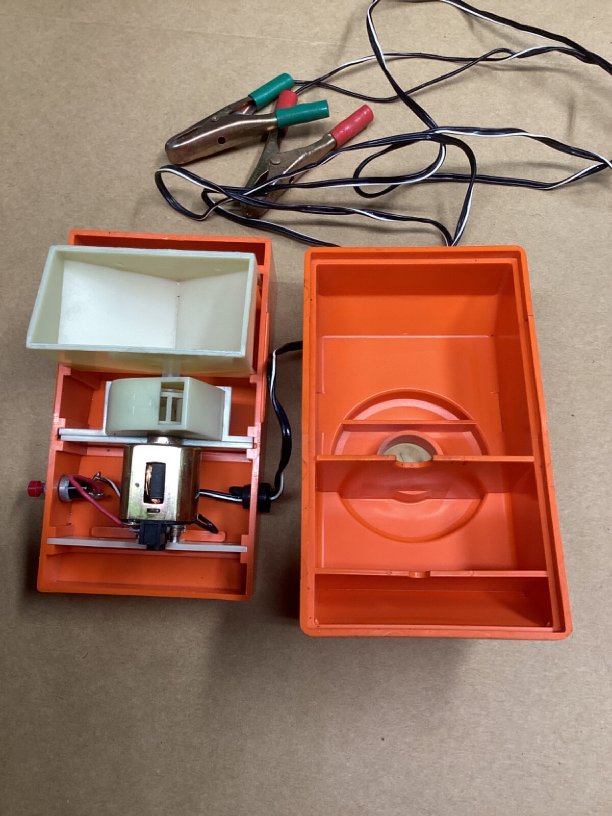 Vintage Automark Spark Plug Cleaner Battery Powered Clean Tested